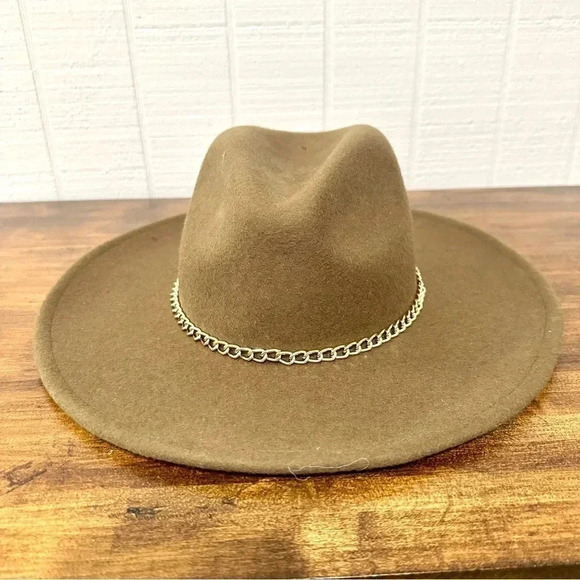 Steve Madden Green Women\'s Felted 100% Wool Metal Chain Trimmed Fedora Hat NWT